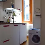 Venetian Apartment Near San Marco & Biennale アパート